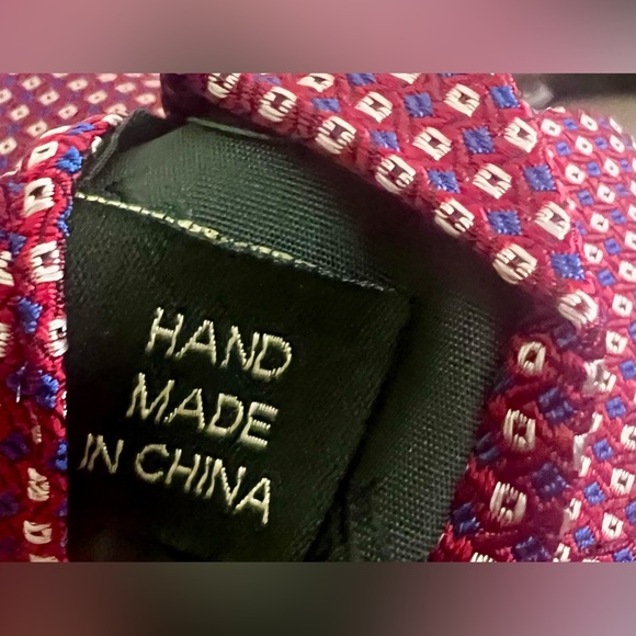 LAUREN RALPH LAUREN MENS TIE RED - Picture 5 of 6